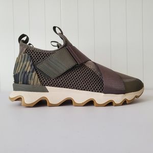 Sorel Women's High Top Sneakers Green Camo Size 7